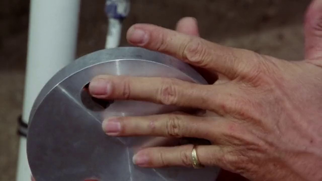 Firepower (1979) VCD Hindi + English 720p x264 AVC DD 2.0.mkv.0004